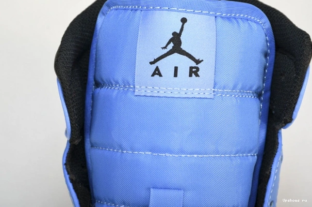 Mid  University Black Blue 1 DQ8426-401  Jordan 0122